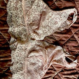 Adore Me bralette, pink lace, size large